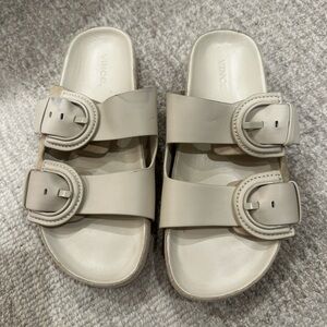 Vince Womens Sandals - off white
